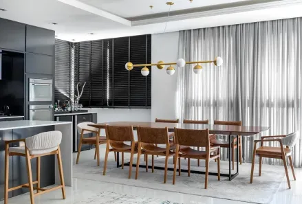 Apartamento com 3 Quartos para alugar, 151m² no Centro, Balneário Camboriú