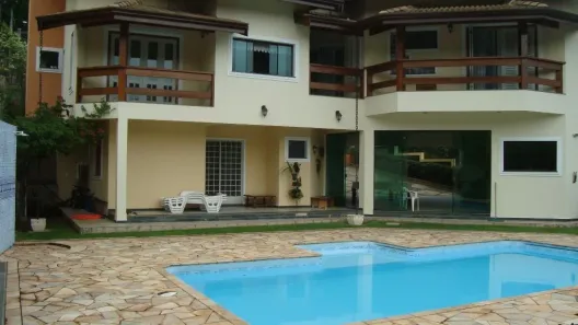 Sobrado com 4 Quartos à venda, 428m² no Condomínio Flamboyant-B, Atibaia