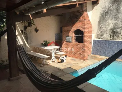 Casa de Condomínio com 3 Quartos à venda, 300m² no Taquara, Rio de Janeiro