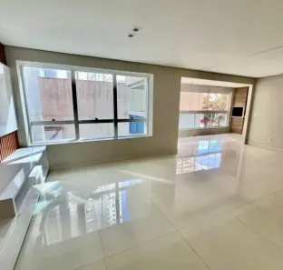 Apartamento com 3 Quartos para alugar, 126m² no Jardim Goiás, Goiânia