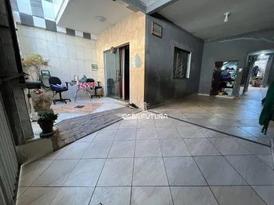 Casa com 4 Quartos à venda, 210m² no Colônia Santo Antônio, Barra Mansa