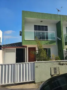 Casa de Condomínio com 2 Quartos à venda, 75m² no Chácara Mariléa, Rio das Ostras