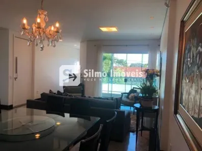 Sobrado com 4 Quartos à venda, 300m² no Vigilato Pereira, Uberlândia
