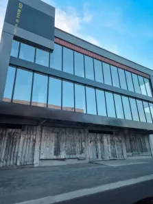 Prédio Comercial com 3 Quartos para alugar, 400m² no Alvorada, Manaus