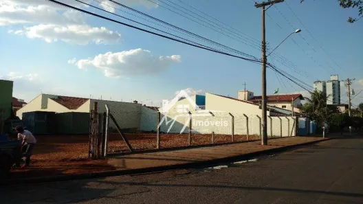 Lote/Terreno à venda, 250m² no Parque Residencial Casarão, Sumaré