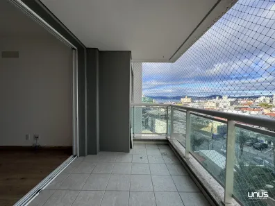 Apartamento com 3 Quartos à venda, 106m² no Barreiros, São José