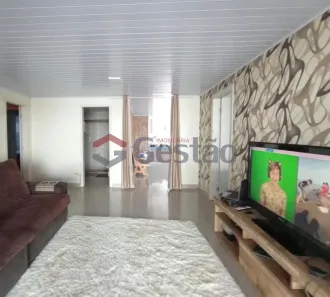 Sobrado com 4 Quartos à venda, 170m² no Igara, Canoas
