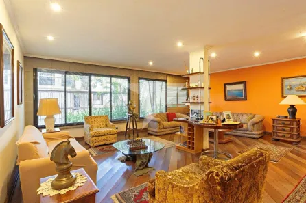 Casa com 3 Quartos à venda, 300m² no Jardim Luzitânia, São Paulo