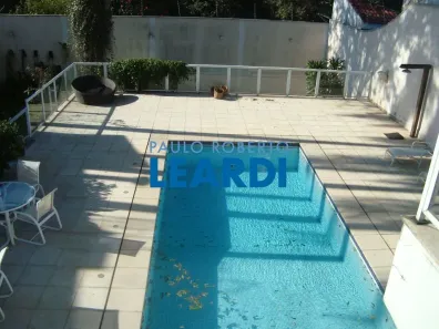 Casa com 5 Quartos para alugar, 682m² no Campo Belo, São Paulo