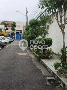 Casa com 3 Quartos à venda, 240m² no Madureira, Rio de Janeiro