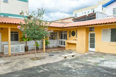 Casa com 3 Quartos à venda, 107m² no Santa Tereza, Belo Horizonte