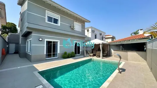 Sobrado com 4 Quartos à venda, 360m² no Alphaville, Santana de Parnaíba