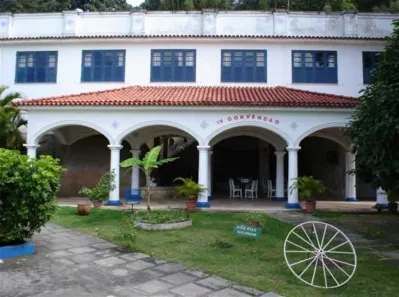 Ponto Comercial com 32 Quartos à venda, 4200m² no Paquetá, Rio de Janeiro