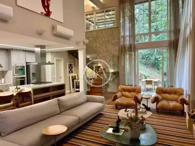 Casa com 4 Quartos à venda, 300m² no Fazenda Inglesa, Petrópolis