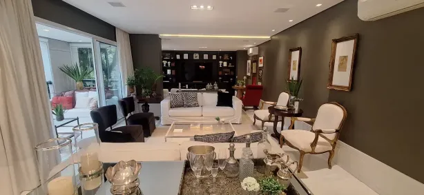 Apartamento com 3 Quartos para venda ou aluguel, 226m² no Moema, São Paulo