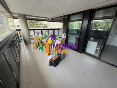 Apartamento com 3 Quartos à venda, 160m² no Jardim Nélia, São Paulo