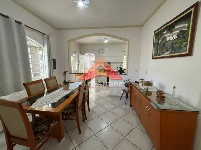 Casa com 4 Quartos à venda, 363m² no Vila Tesouro, São José dos Campos