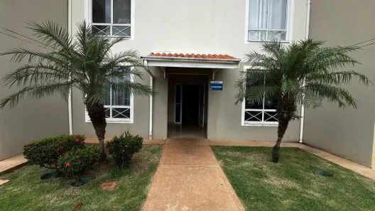 Apartamento com 2 Quartos para alugar, 44m² no Parque Residencial Rita Vieira, Campo Grande