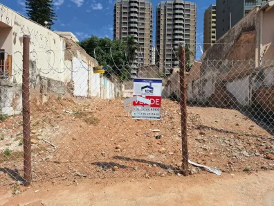 Lote/Terreno à venda, 377m² no Bosque, Campinas