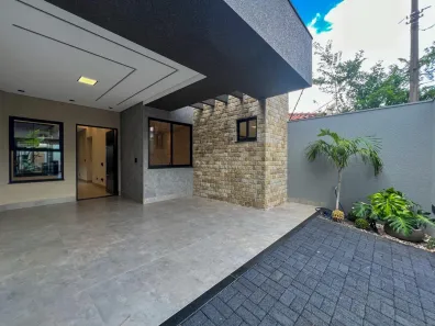 Casa com 2 Quartos à venda, 121m² no Jardim Brasil, Maringá