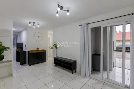 Apartamento com 3 Quartos para alugar, 62m² no Igara, Canoas