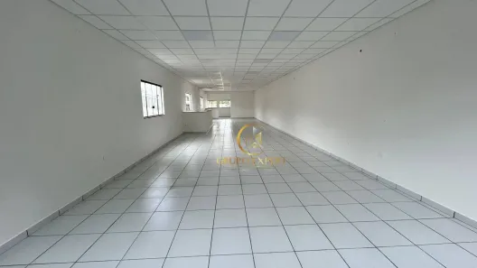 Prédio Comercial para alugar, 200m² no Jardim Imperial, São José dos Campos