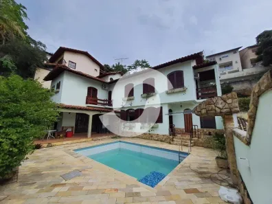 Casa de Condomínio com 5 Quartos à venda, 300m² no Badu, Niterói