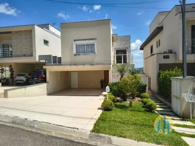 Casa com 4 Quartos à venda, 220m² no Suru, Santana de Parnaíba
