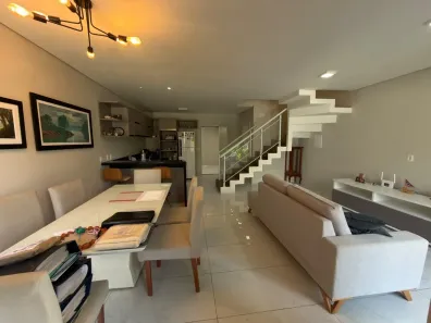 Casa de Condomínio com 3 Quartos à venda, 122m² no Sapiranga-Coité, Fortaleza