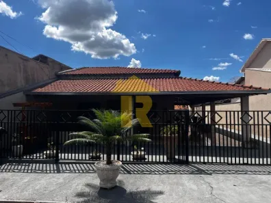 Casa de Condomínio com 3 Quartos à venda, 240m² no , Fronteira