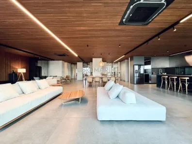 Apartamento com 4 Quartos para alugar, 394m² no Guanabara, Londrina