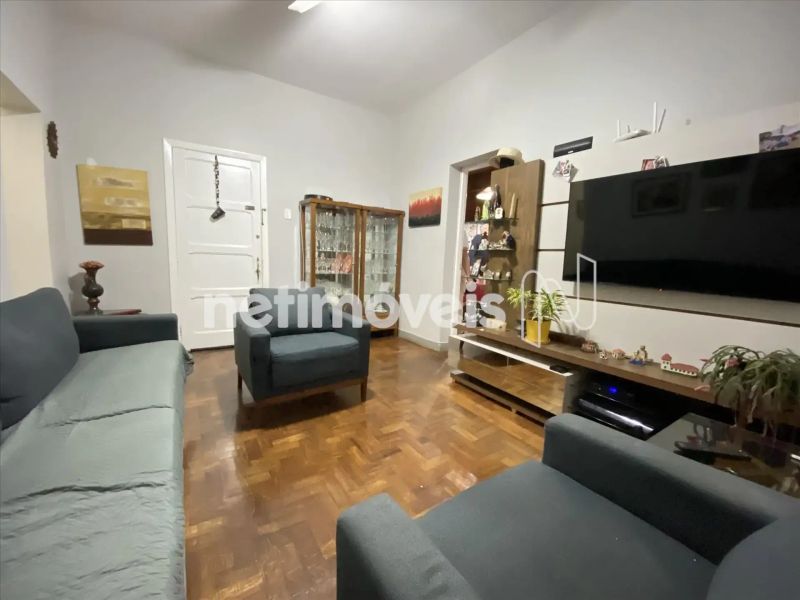 Apartamento com 3 quartos — Santa Efigênia, Belo Horizonte