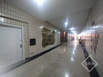 Sala Comercial à venda, 353m² no Centro, Santos