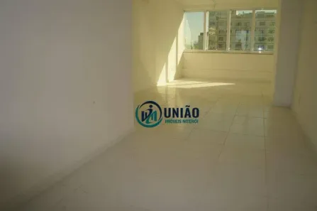 Sala Comercial à venda, 30m² no Centro, Niterói
