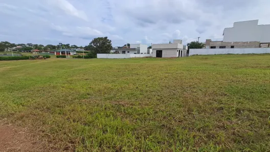 Lote/Terreno à venda, 450m² no Ninho Verde II, Pardinho