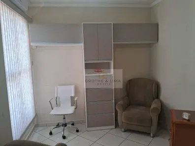 Sala Comercial para alugar, 28m² no Centro, Taubaté