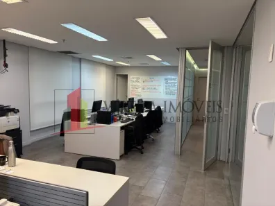 Sala Comercial à venda, 198m² no Vila Olímpia, São Paulo