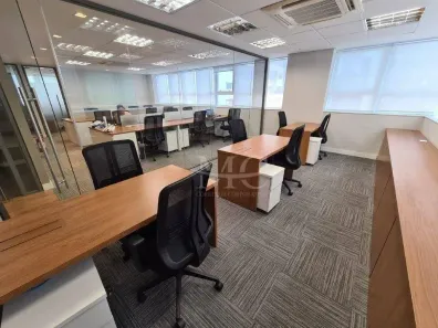 Sala Comercial para alugar, 165m² no Itaim Bibi, São Paulo