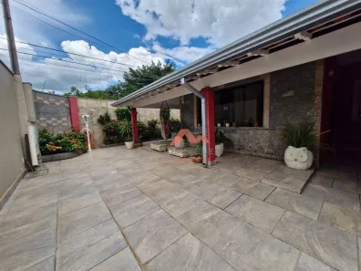 Casa com 2 Quartos à venda, 120m² no São Manoel, Americana
