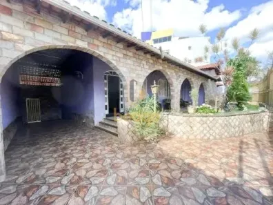 Casa com 6 Quartos à venda, 360m² no Fonte Grande, Contagem