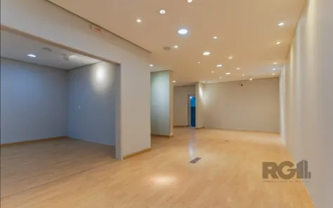 Imóvel Comercial para alugar, 240m² no Moinhos de Vento, Porto Alegre