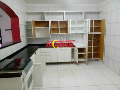 Sobrado com 4 Quartos à venda, 210m² no Jardim Bom Clima, Guarulhos