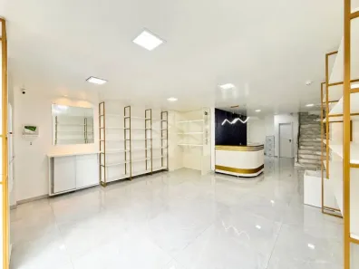 Ponto Comercial para alugar, 136m² no Independência, Porto Alegre