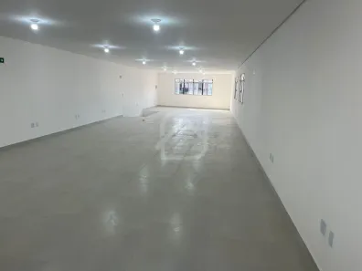Galpão/Depósito/Armazém para venda ou aluguel, 300m² no Santo Antônio, São Caetano do Sul