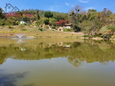 Fazenda/Sítio com 6 Quartos à venda, 600m² no Silvestre, Amparo