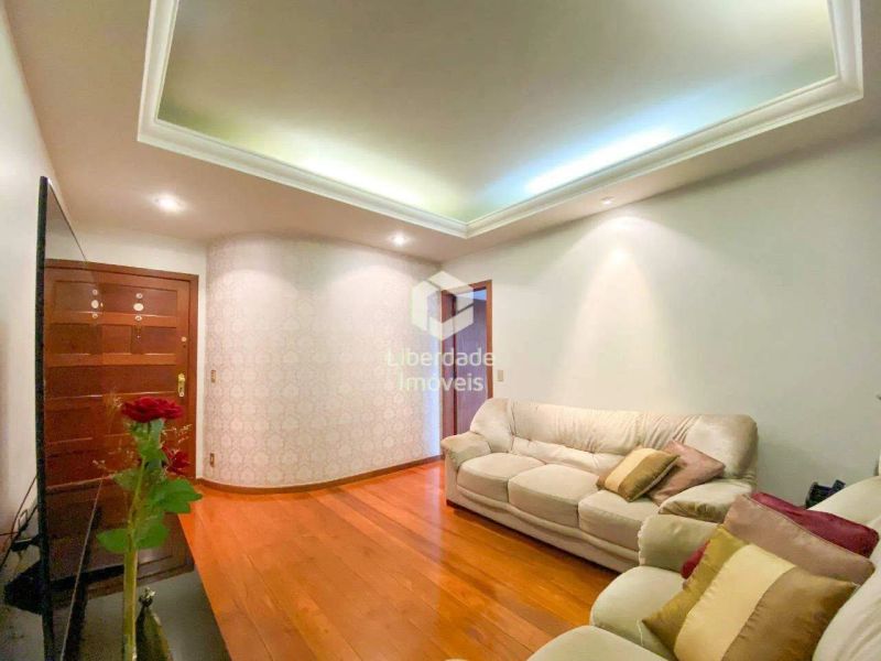 Apartamento com 3 quartos — Caiçaras, Belo Horizonte