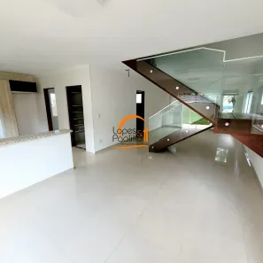 Casa com 3 Quartos para alugar, 200m² no Nova Gardênia, Atibaia