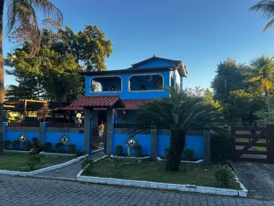 Casa de Condomínio com 4 Quartos à venda, 250m² no Paraíso, Nova Iguaçu