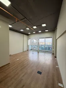 Sala Comercial à venda, 36m² no Baeta Neves, São Bernardo do Campo