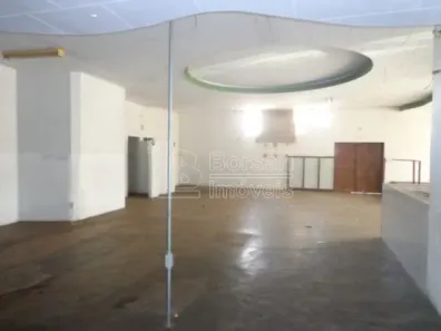 Galpão/Depósito/Armazém à venda, 751m² no Centro, Araraquara